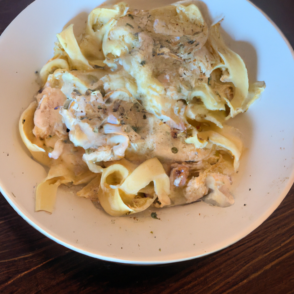 A delicious plate of Easy Homemade Chicken Alfredo with a Swedish twist.